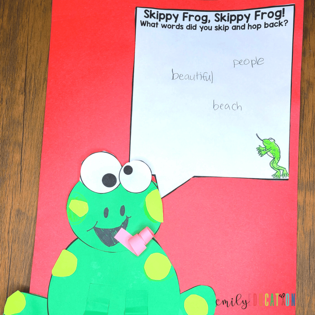 Your students will love making this Skippy Frog decoding strategy craft to help remind them to skip a word they are unfamiliar with.